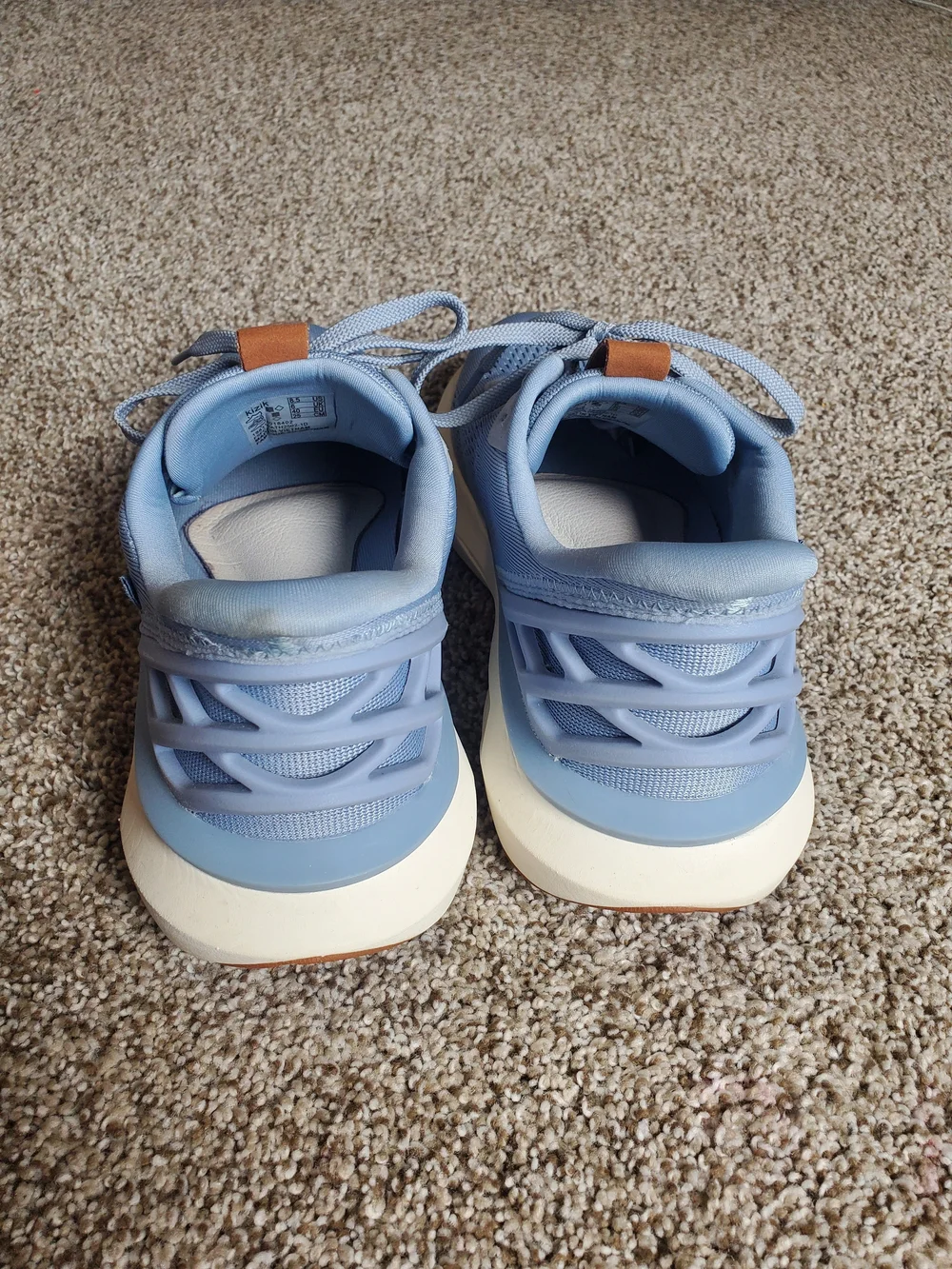 Kizik Women's Athens 2 Sneakers Size 8½ in Soft Chambray colorway